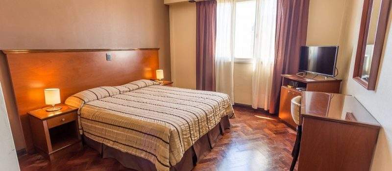 Cama Matrimonial Hotel 2 Dora Mar Del Plata Buenos Aires