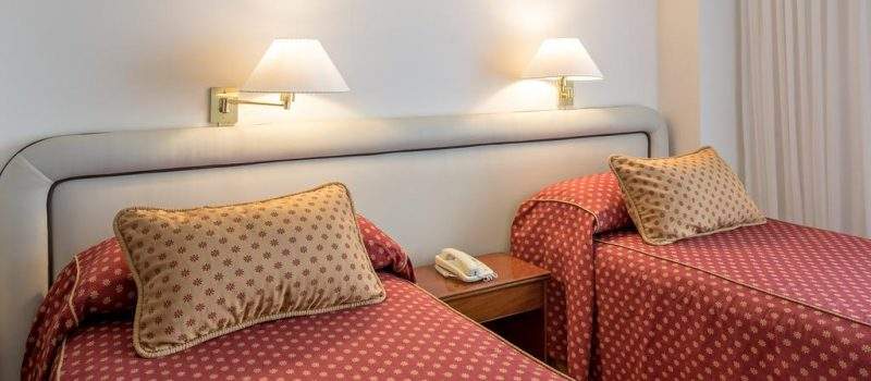 Camas Dobles Hotel Iruna Mar Del Plata Buenos Aires