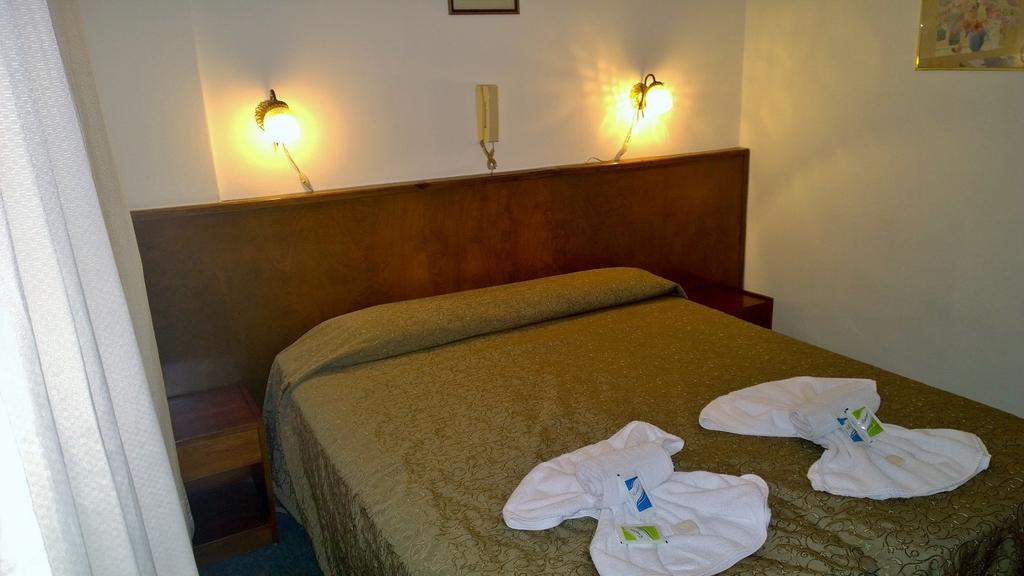 Colchon Hotel Gran Augusto Mar Del Plata Buenos Aires