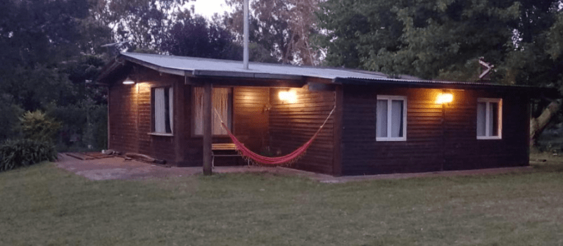 Alquiler de Casa Cabaña Amplia, Cálida Y Rodeada De Naturaleza en Mar del Plata Buenos Aires Argentina
