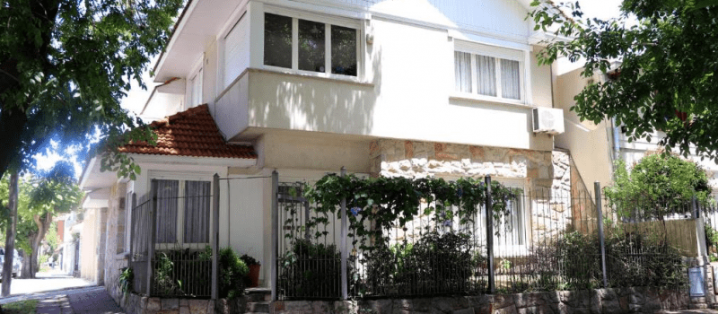 Alquiler de Casa Chalet 3 Dormitorios en Mar del Plata Buenos Aires Argentina Alquiler de Casa Chalet 3 Dormitorios en Mar del Plata Buenos Aires Argentina