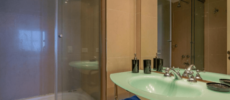 Captura De Pantalla Alquiler Departamento Varese Guemes Alta Gama Luxury 4 5 Pax Vista Mar Del Plata Buenos Aires