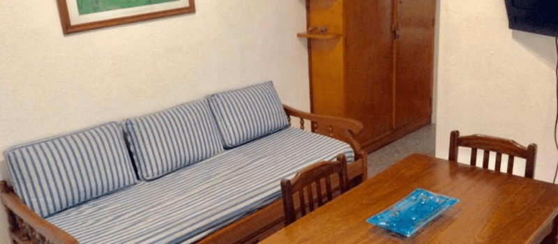 Alquiler de Departamento Frente A Playa Varese Con Cochera en Mar del Plata Buenos Aires Argentina