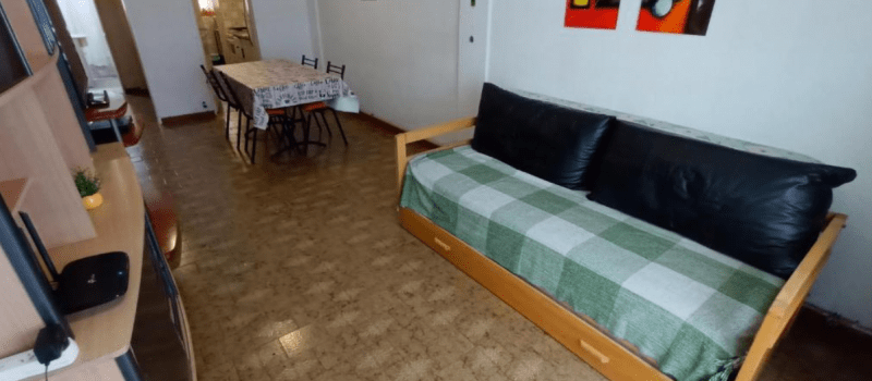 Alquiler de Departamento Plaza Colon Con Balcón Y Cochera Para Auto en Mar del Plata Buenos Aires Argentina